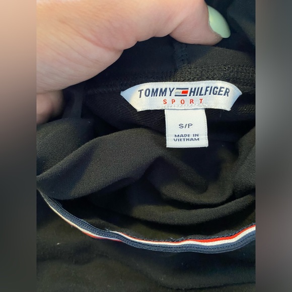 Tommy Hilfiger small long sleeve hooded top - Picture 8 of 8
